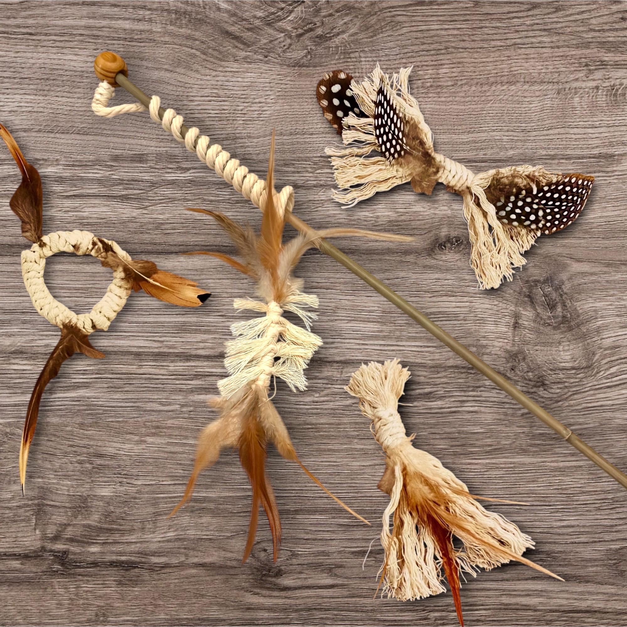 Handmade Cat Toy Gift Set Bamboo Wand & Feather Flipper Toys