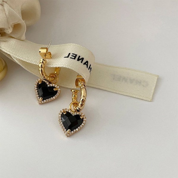 Elegant Gold & Black Heart Hoop Earrings + Necklace