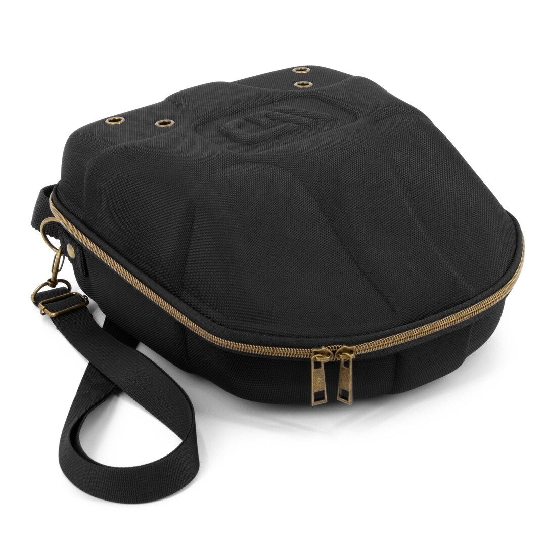 CASEMATIX Travel Hat Case for up to 4 Baseball Caps With Crush