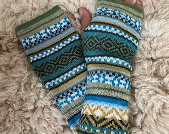 Pure baby Alpaca fingerless gloves, alpaca writing gloves, driving gloves, dog walking gloves, wrist warmers, green mittens, Christmas gift