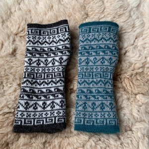 Warm fingerless gloves, alpaca gloves, wrist warmers, dog walking gloves, driving gloves, writing gloves, Christmas gift for her or him