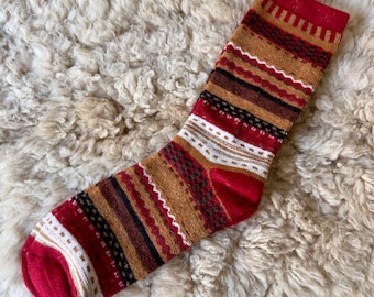 Alpaca Wool Socks: Colorful Llama Design, Warm Winter Socks