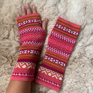 Pure baby Alpaca fingerless gloves, alpaca writing gloves, driving gloves, dog walking gloves, wrist warmers,  Christmas gift for her or him