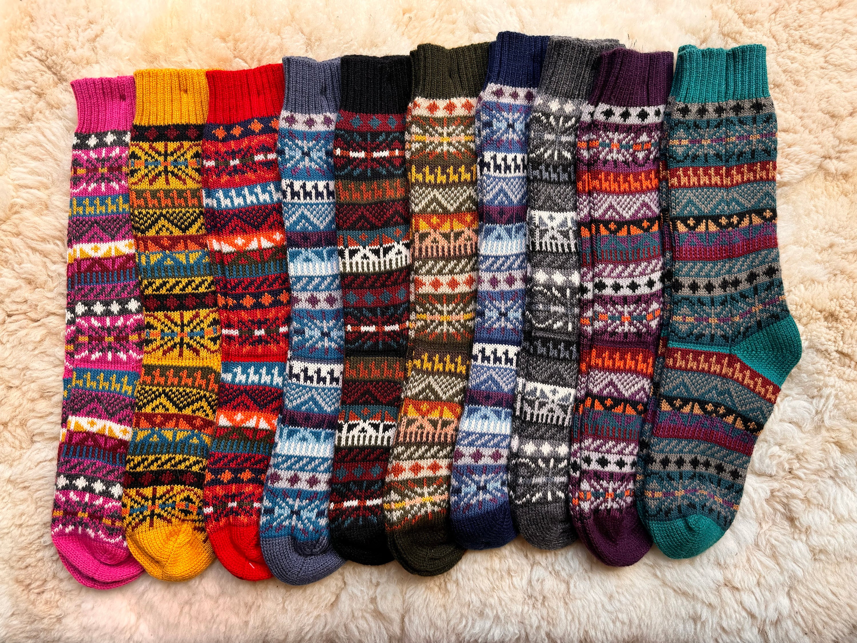 Chaussettes Dépareillées Motif Lama Pour Homme - Tailles 43-46, Couleur Bordeaux Et Orange