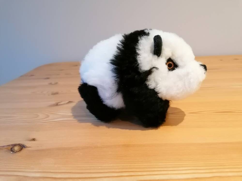 ベビーアルパカパンダのぬいぐるみ：かわいいウールおもちゃの