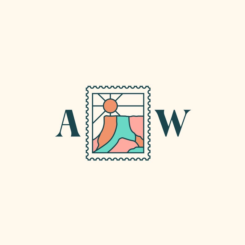 Pu&ograve; includere: Un francobollo blu e bianco con un'immagine stilizzata di una catena montuosa con un sole nel cielo. Le lettere "A" e "W" sono su entrambi i lati del francobollo.