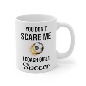 Personalisierte Fußballtasse: Einzigartiges Team Geschenk für Spieler, Trainer & Enthusiasten