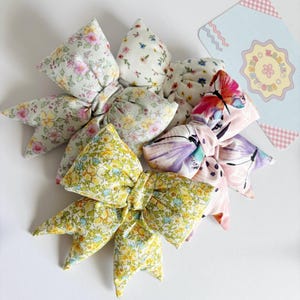 Puffy Keychain, Bow Keychain, Coquette Bow Keychain, Floral Keychain, Bag Accessories, Purse Charm