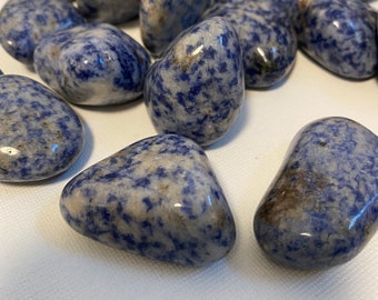 Tumbled sodalite