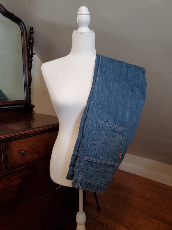 1970's Levi's 746 Size 25/26 Bell Bottom Jeans 27x