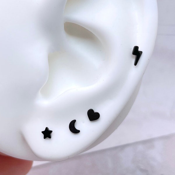 20G/18G/16G Black Star Heart Push Pin Labret • Titanium Flat Back Earring • Labret Stud • Flat Back Stud • Helix Stud • Cartilage Earring