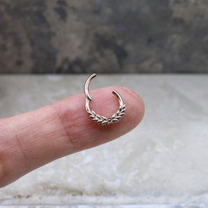 16g, Rose Gold Clicker, Daith Jewelry, Septum Ring, Dainty Leaf, 100% Surgical Steel