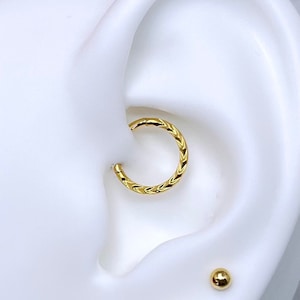 16g Daith Earring, Septum Clicker Hoop, Dainty Textured Hand-Hammered Daith Ring, 316L Surgical Steel Piercing Jewelry, Silver/Gold Finish