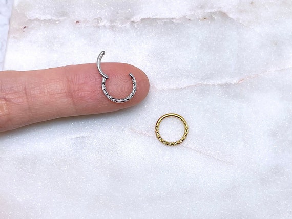 316L Surgical Steel Textured Pattern Septum Daith Hinged Clicker Hoop 316L Surgical Steel Textured Pattern Septum Daith Hinged Clicker Hoop