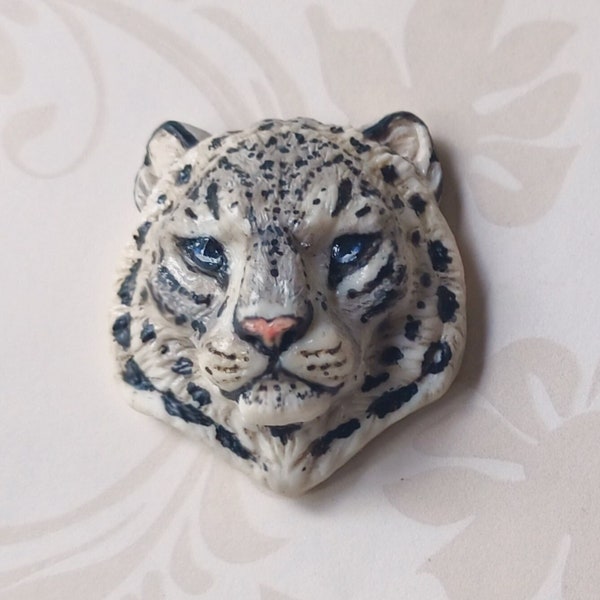 Snow Leopard polymer Clay flatback Cabochon,  Wild Cat Face Cabochon with blue eyes