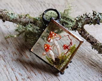 Fly Agaric Mushroom Resin Necklace: Botanical Moss Pendant