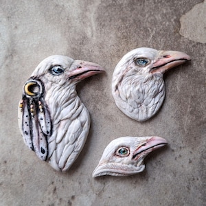 Cabochon corbeau blanc à dos plat, cabochons corbeau blanc en pâte polymère
