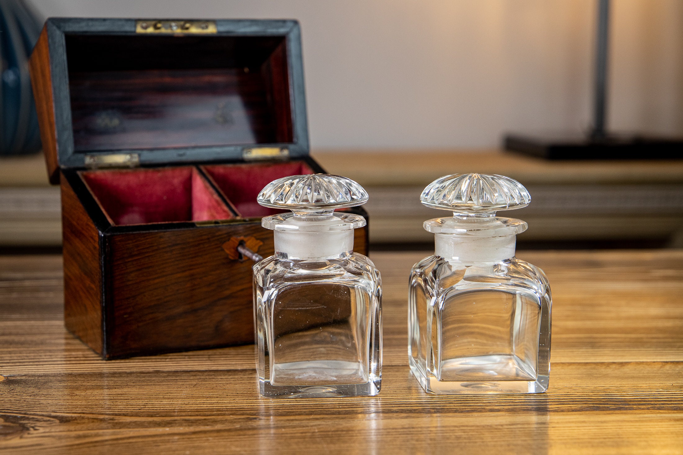 SIRVER BOXESアンティーク ヴィンテージ本 & SIRVER香水ボトル SIRVER BOXESアンティーク ヴィンテージ本 & SIRVER香水ボトル 楽天