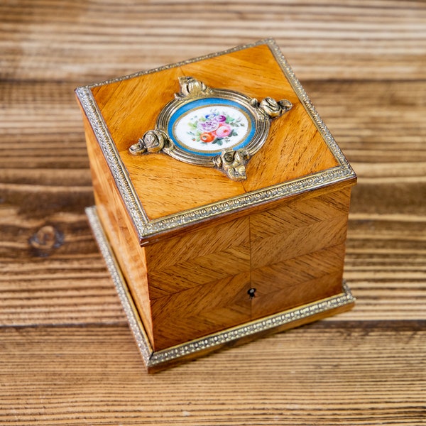 French Kingwood Display Box 1860