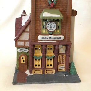 Dept 56 Heritage Collection Christmas In The City Music Emporium 5531-0