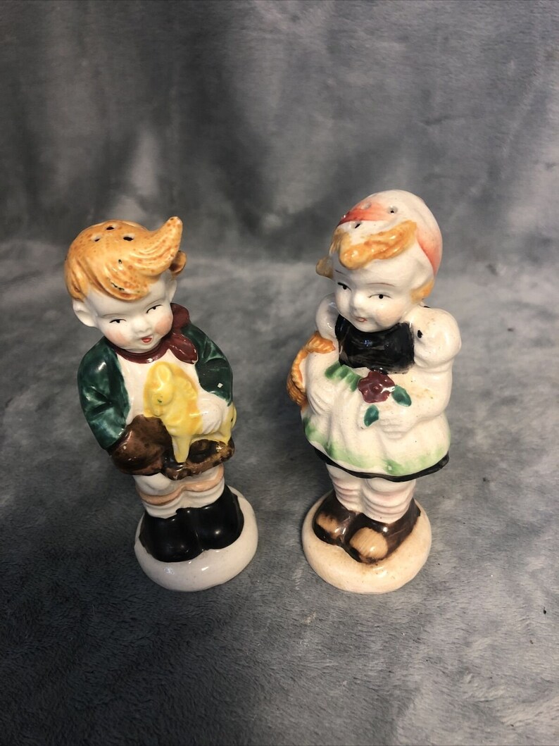 Occupied Japan Hummel Inspired Girl Boy Figurines Salt Pepper Shakers 4.25\u201d