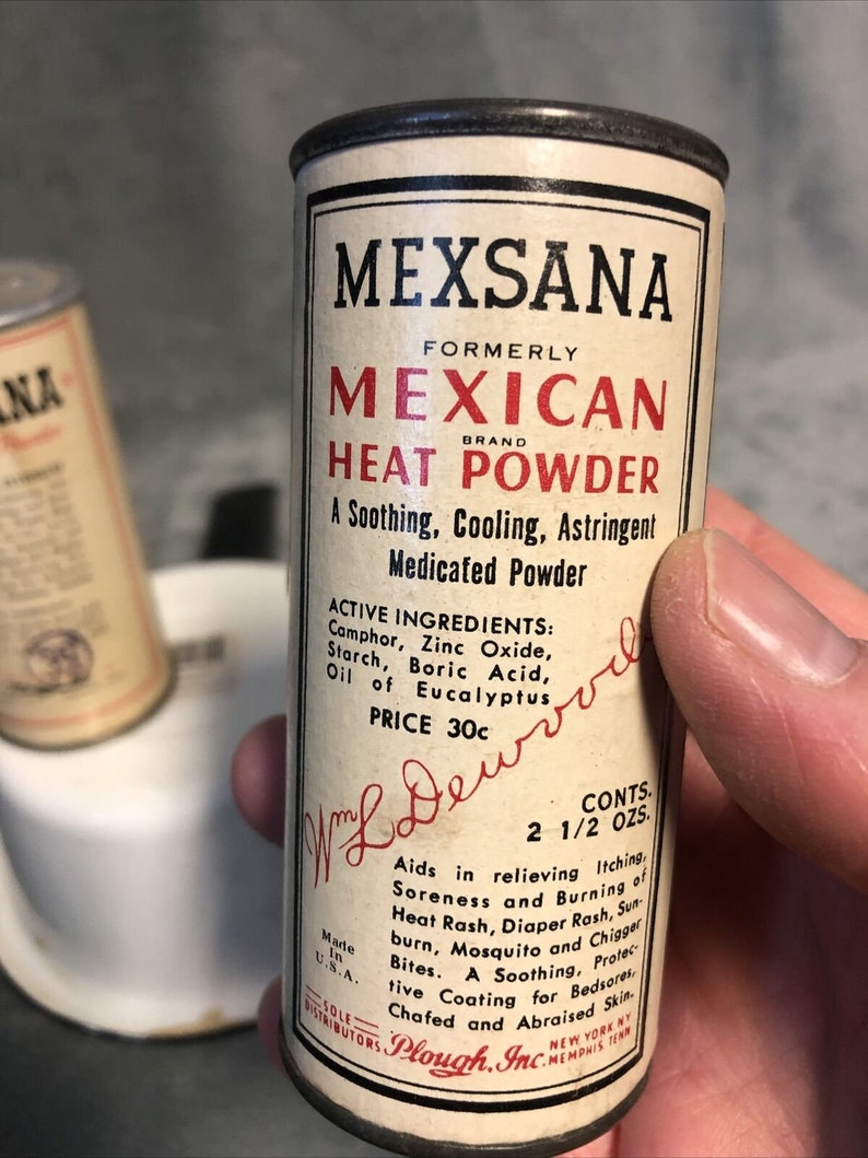 Lot of 2 Vintage Mexsana Heat Powder Tin Can 3.75\u201d Tall 2.5 oz Size