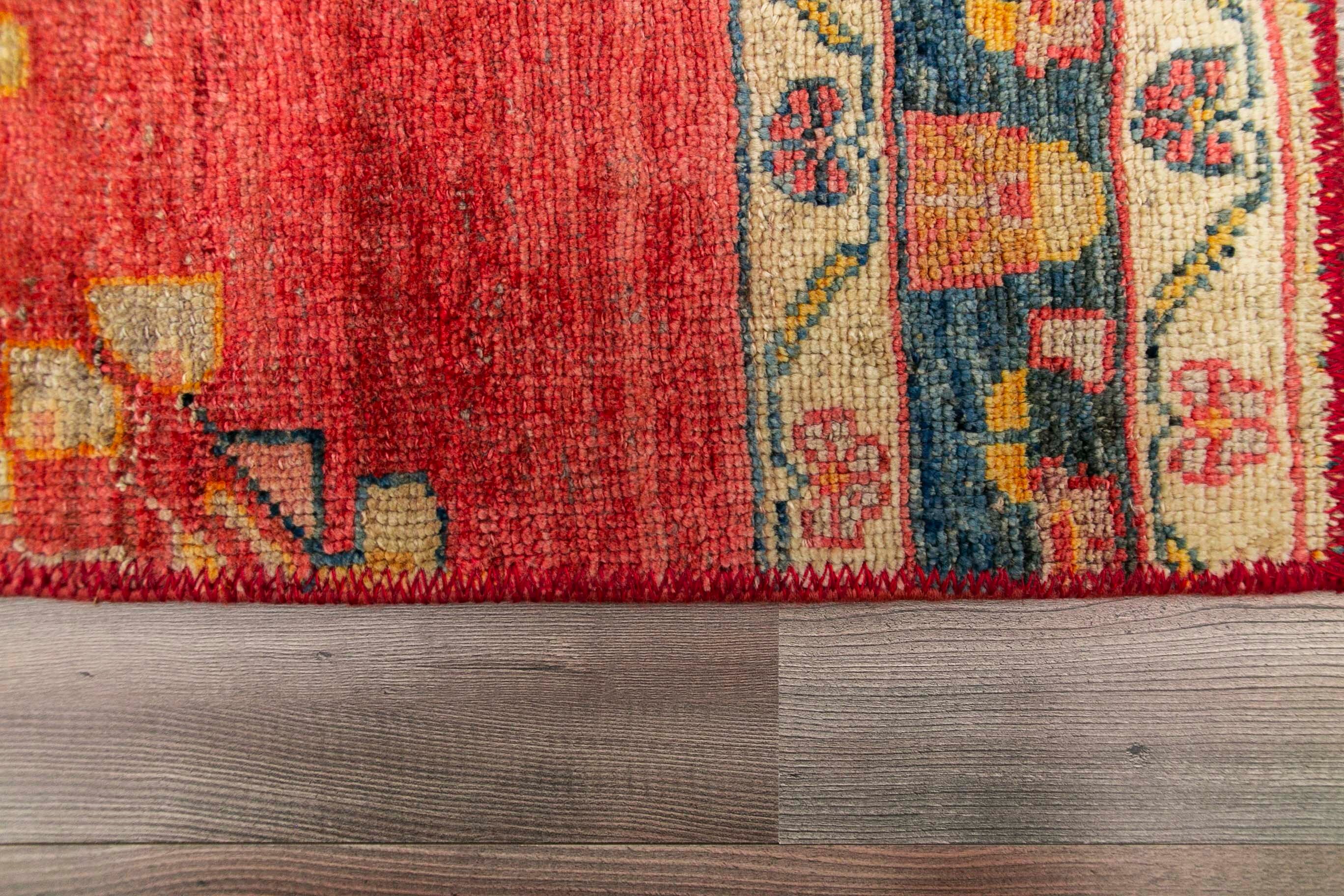 2.8 X 1.6 Ft 87 X 51 Cm Small Persian Rug Bedside Rug Etsy