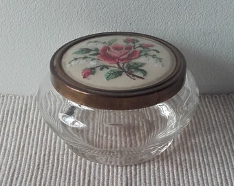 Vintage Cosmetic Powder/Trinket Bowl with Embroidered Lid
