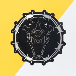 Sticker tête de mort en fil de fer barbelé | Sticker tête de mort canin