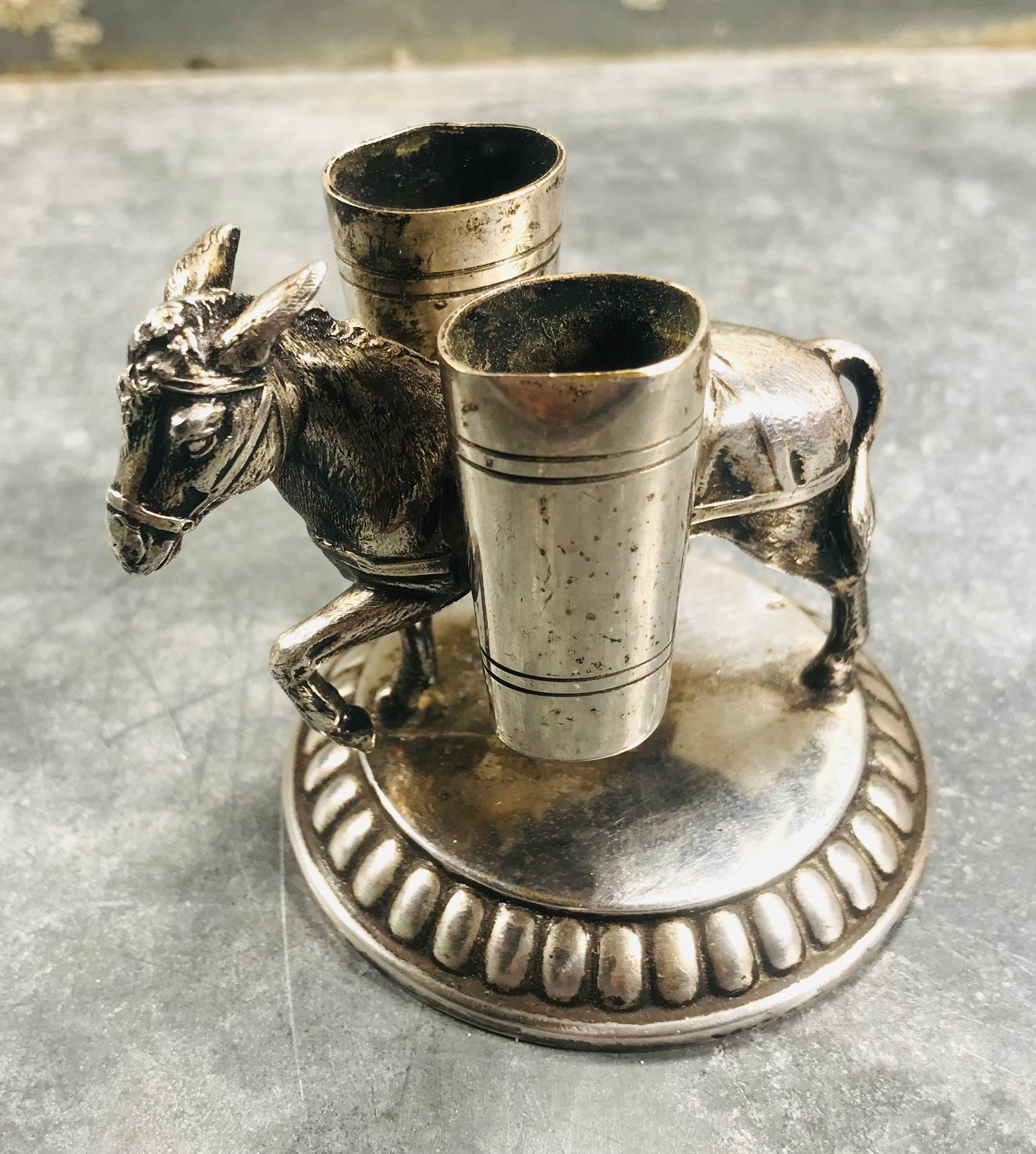 Ancien Porte Cure-Dents en Argent Massif Représentant Un Âne . 100Gr