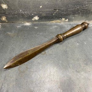 Antique Meed Mor – Thai ritual magic knife, esoteric Buddhism, 1900