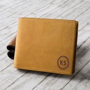 Cartera con monograma para hombre, regalo de cuero para el Día del Padre para su esposo, cartera de cuero grabada, regalo de aniversario para su novio, cartera plegable para hombre.
