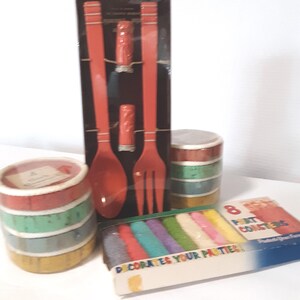 Mid-Century Modern Entertainment Set – Orange Salad Servers, Knit & Cork Coasters