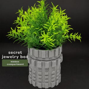 Secret Compartment Planter: Geometric Hidden Jewelry Container