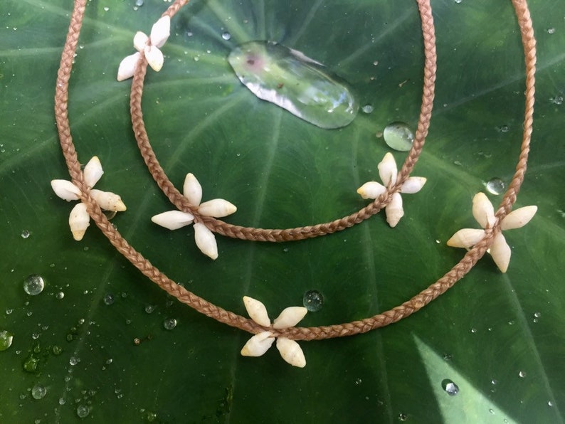 Hawaiian Mermaid Water-proof Laiki Shell Anklet with Puka Clasp