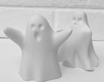 Concrete ghost ornament | Halloween decor | autumn decor ghost| spooky
