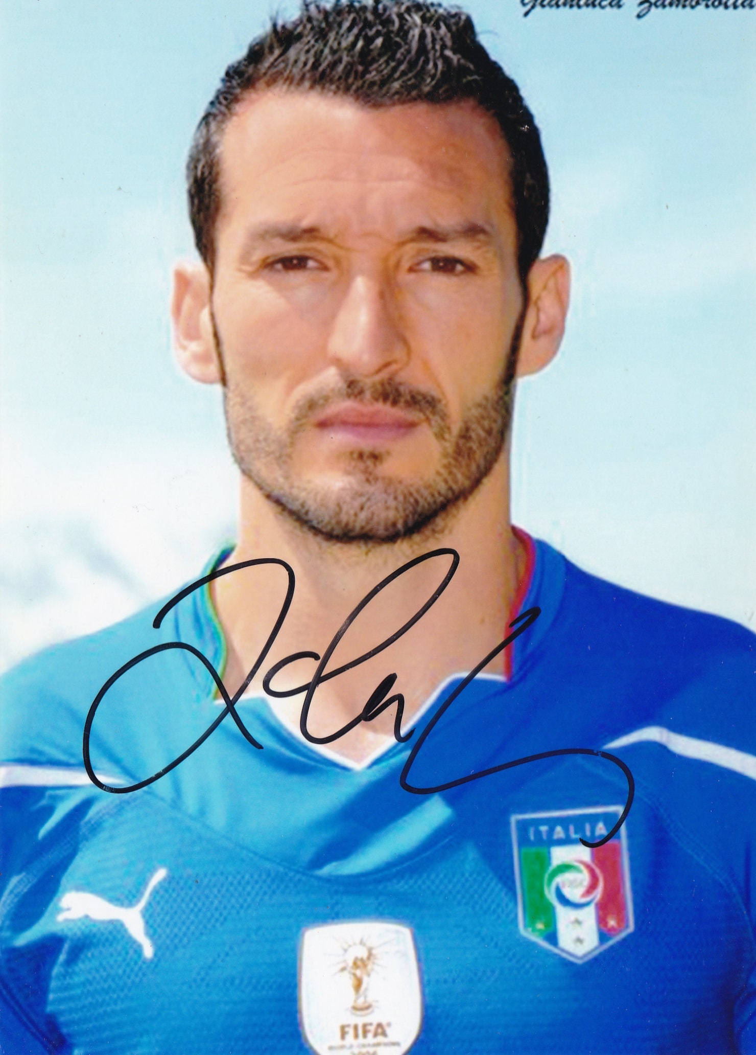イタリアの偉大なサッカー選手、ジャンルカ・ザンブロッタの直筆