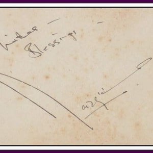 Könnte beinhalten: Gealtertes Papier mit handschriftlichem Text und Unterschrift. Der Text enthält die Worte "Kindest Blessings" in Kursivschrift. Das Papier hat eine Vintage-Ästhetik mit braunen Flecken und einem violetten Rand.
