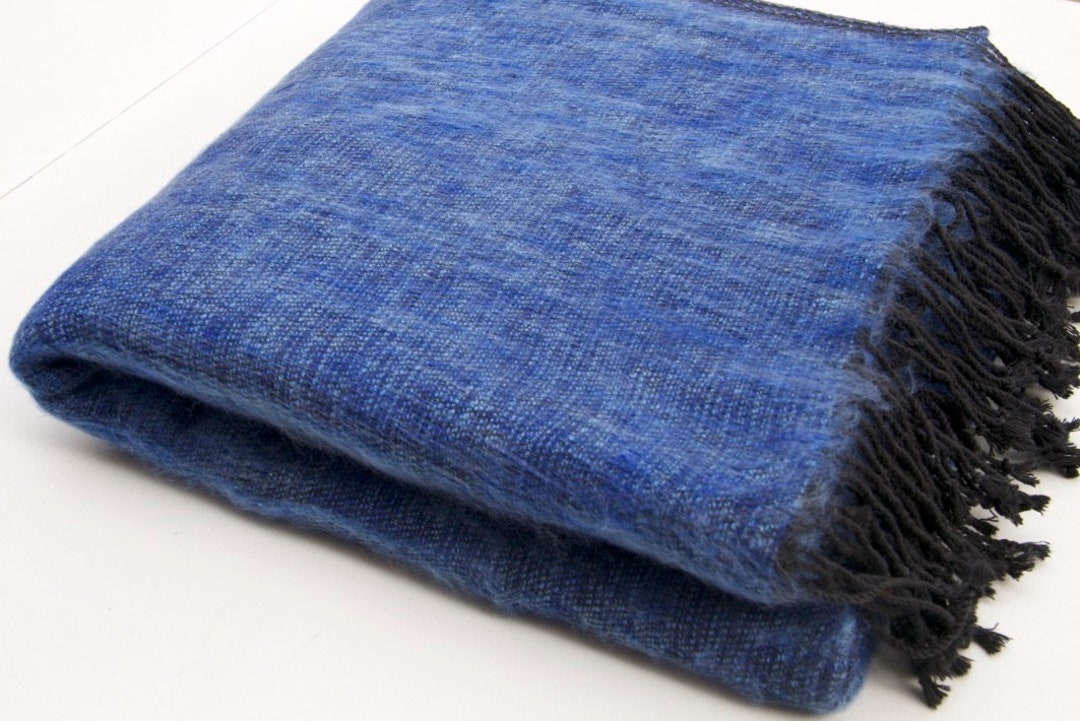 Blue Yak Wool Blanket Throws Handloomed Nepal Soft Warm Blanket
