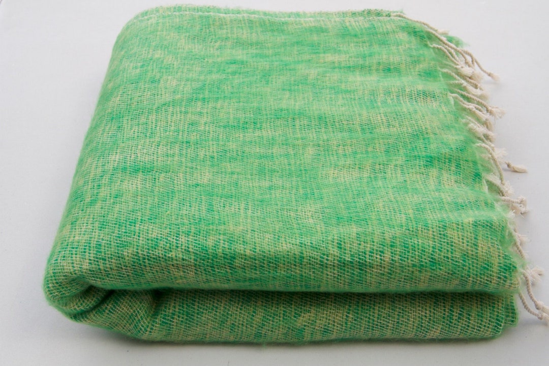 Green Yak Wool Blanket Throws Handmade Nepal Soft Warm Blanket