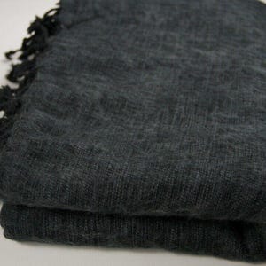 Yak Wool Blanket Soft Throws Large Scarf Elegant Travel Shawl Wrap Himalayas Nepal Handwoven Blanket Meditation Wrap
