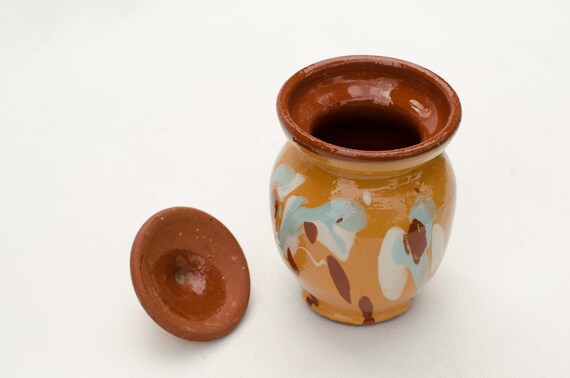Set of 4 Variegated Clay Jars With Lid, Ceramic Abstract