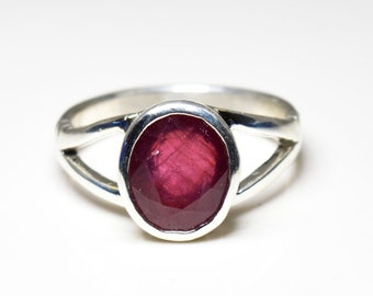 Natural Certified 4.00 To 11.00Ct Ruby 92.5 Sterling Silver Ring:Manik Unisex Astrology Ring