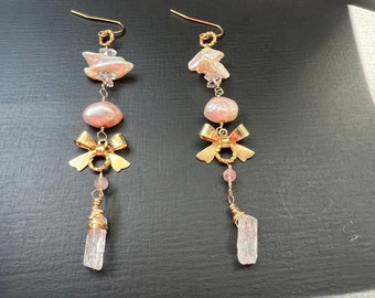 Pendientes colgantes de cristal con lazo de oro, pendientes de perlas de melocotón, joyas Herkimer, regalo de piedra de nacimiento de abril para ella