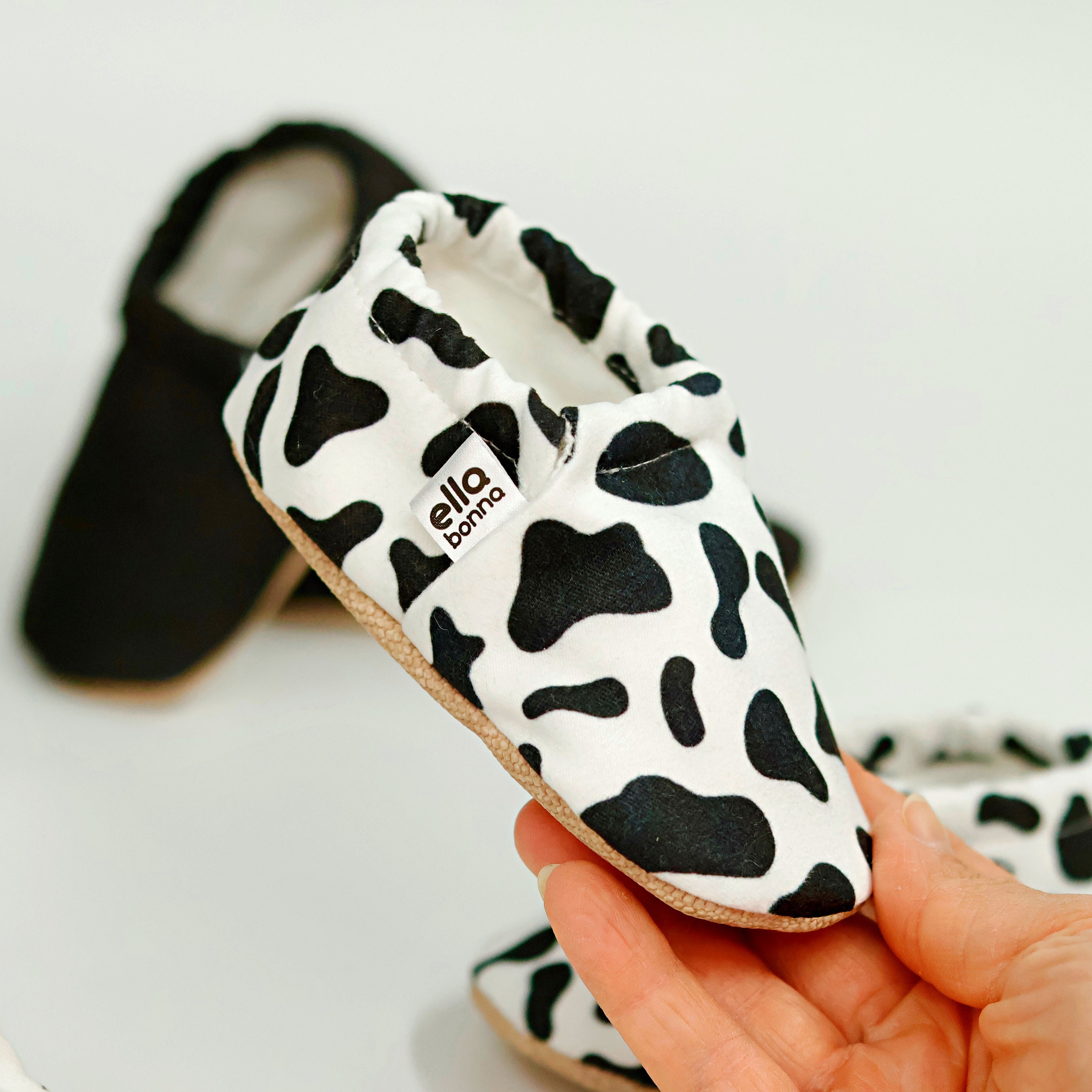 Cow Pattern Baby Booties: Organic Cotton Moccasins, Non-Slip Baby Shoes