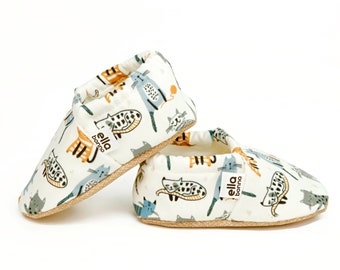 Kitten Baby Booties: Organic Cotton Moccasins, Non-Slip Baby Socks