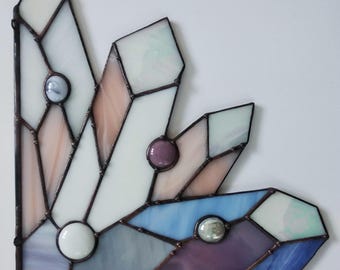 Stained Glass - Crystals - Suncatcher -  Home Decor. Height 19 centimeters (7.48 inches) - Width 19 centimeters (7.48 inches).