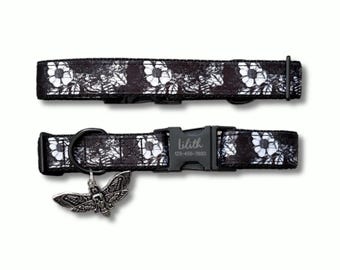 Collar para perro con diseño de polilla calavera: tejido de nailon con estampado floral gótico, ajustable con hebilla grabada.