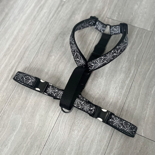 GOMEZ HARNESS - Spider Web Dog Harness - 5/8" or 1" Adjustable Harness with Handle - Goth No Pull Dual Clip Harness - Halloween Dog Harness