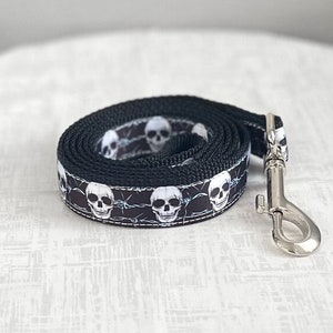 FESTER LEASH - Skull and Barbed Wire Dog Leash - 5/8" or 1" Wide Silver Metal Nylon Lead - Punk Skeleton Pet Leash - Halloween Dog Leash